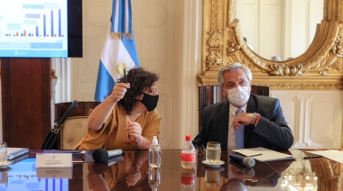 Fernández expresó su “orgullo por la ciencia del país” en reunión interministerial