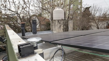 Los usuarios que instalen paneles solares podrán inyectar energía a la red eléctrica