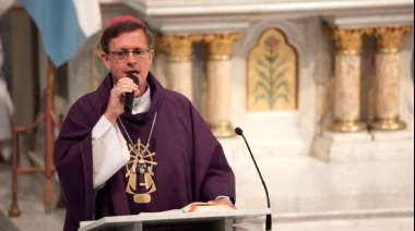 Ex capellán pidió disculpas tras llamar "gay y afeminado" al nuevo arzobispo de Buenos Aires