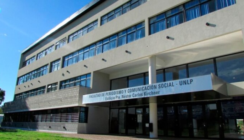 La Facultad de Periodismo de la Universidad de La Plata otorgará el primer título no binario