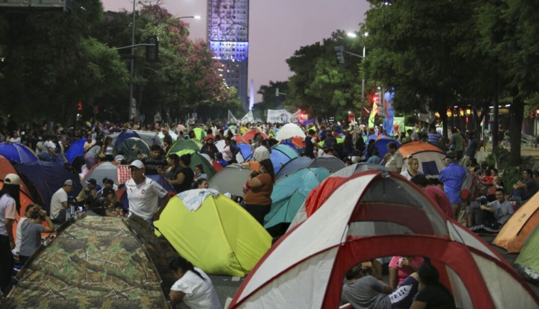 Quitarán los planes sociales de los que cortan calles y eliminarán los intermediarios